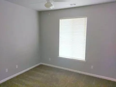 1020 Hillsdale Ct, Redding, CA 96003 photo 12