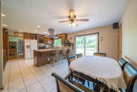 20186 Woodcrest Dr, Redding, CA 96002 photo 20