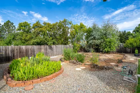 20186 Woodcrest Dr, Redding, CA 96002 photo 43
