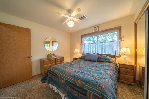 20186 Woodcrest Dr, Redding, CA 96002 photo 33