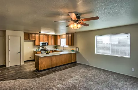 3772 Wolverine Dr, Redding, CA 96001 photo 9