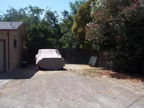 9656 Q St, Live Oak, CA 95953 photo 3