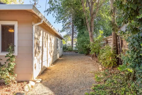 3435 Timber Ln, Anderson, CA 96007 photo 19