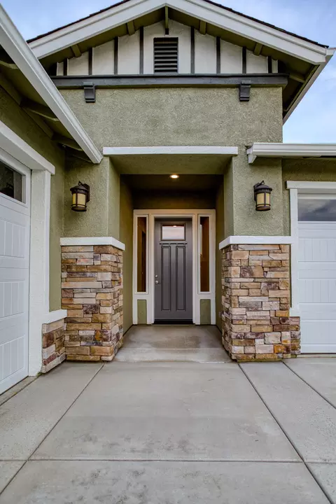 1191 Hancock Dr, Redding, CA 96003 photo 2