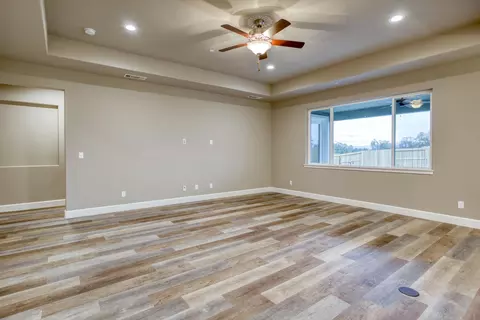 1191 Hancock Dr, Redding, CA 96003 photo 9
