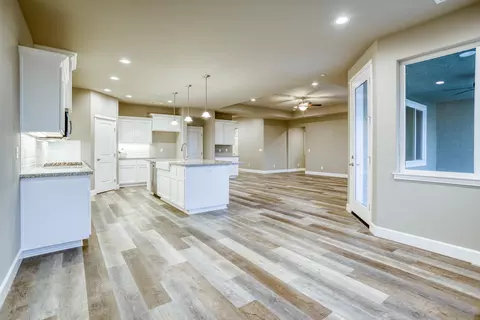 1191 Hancock Dr, Redding, CA 96003 photo 13