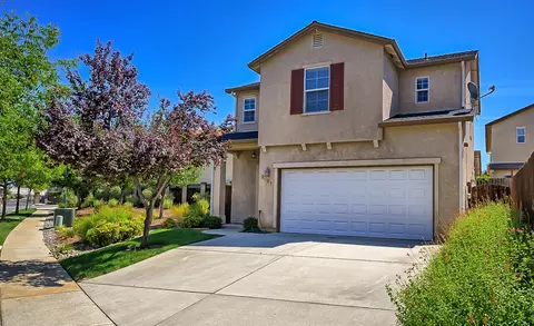 2061 Tuscany Way, Redding, CA 96003 photo 1