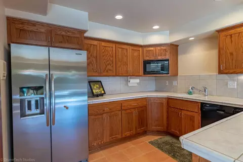 3737 Sunflower Dr, Redding, CA 96001 photo 7