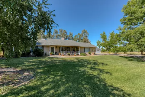 23100 Kilkenny Ln, Red Bluff, CA 96080 photo 1