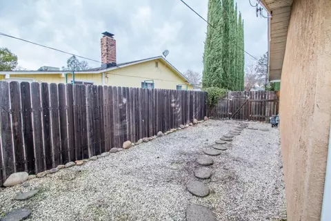 2913 Hawn Ave, Redding, CA 96002 photo 7