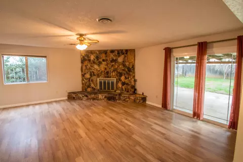 2913 Hawn Ave, Redding, CA 96002 photo 15