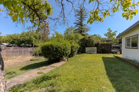 2895 Fairway Ave, Redding, CA 96002 photo 15
