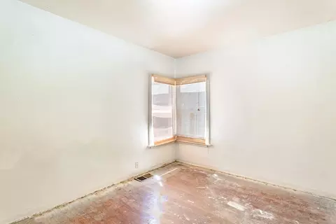 5570 Willow Rd, Redding, CA 96001 photo 13