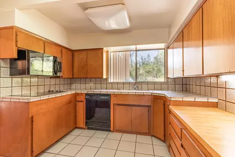 17823 Press Rd, Redding, CA 96003 photo 13