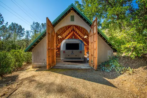 17823 Press Rd, Redding, CA 96003 photo 4