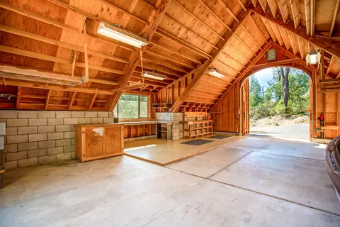 17823 Press Rd, Redding, CA 96003 photo 31