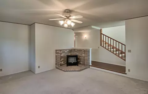 319 Elk Dr, Redding, CA 96003 photo 14