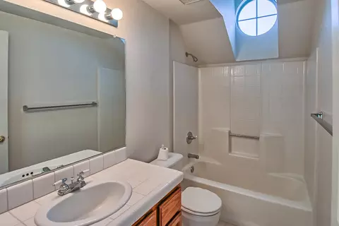 319 Elk Dr, Redding, CA 96003 photo 28