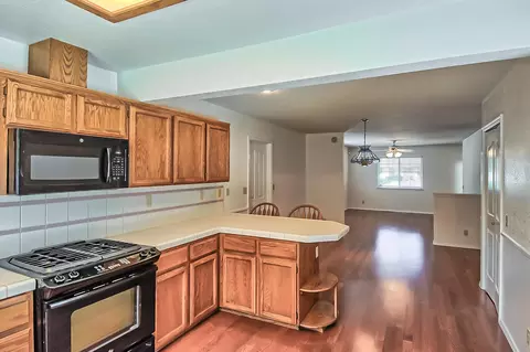 319 Elk Dr, Redding, CA 96003 photo 6