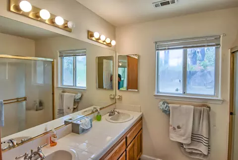 3009 Warbler Ct, Redding, CA 96001 photo 15