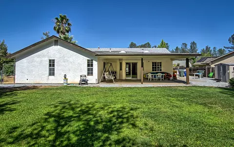 3009 Warbler Ct, Redding, CA 96001 photo 24