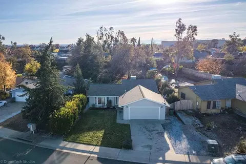 1439 Wingsetter Way, Redding, CA 96003 photo 8