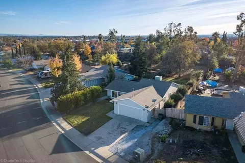 1439 Wingsetter Way, Redding, CA 96003 photo 9