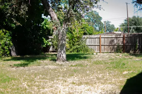 2150 Grandview, Redding, CA 96001 photo 13