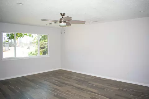 2150 Grandview, Redding, CA 96001 photo 7