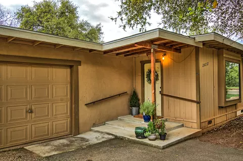 20237 Lupine Dr, Redding, CA 96002 photo 5