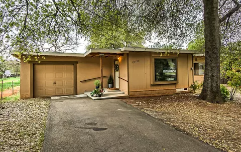 20237 Lupine Dr, Redding, CA 96002 photo 3
