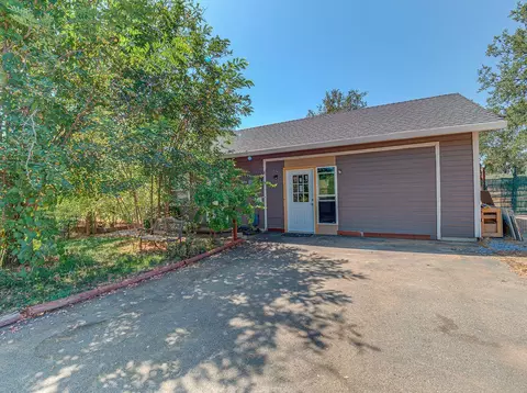 16917 Ski Way, Redding, CA 96003 photo 44