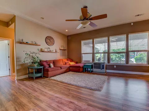16917 Ski Way, Redding, CA 96003 photo 4
