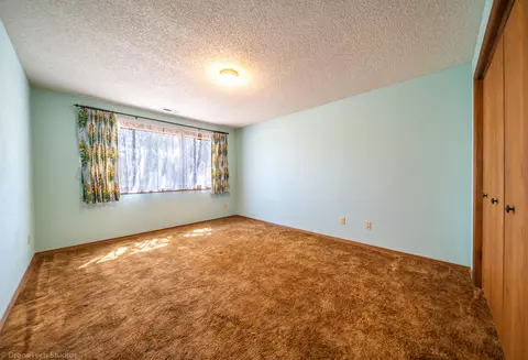 15860 Macleod Dr, Redding, CA 96001 photo 16