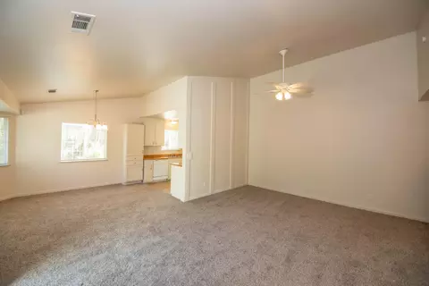1678 Galaxy Way, Redding, CA 96002 photo 6