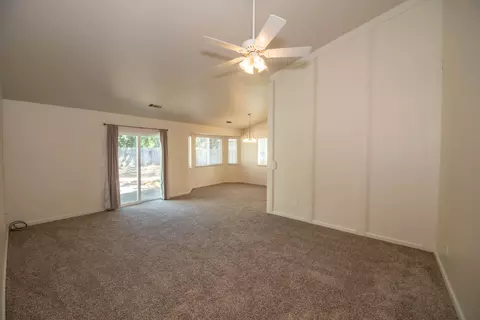 1678 Galaxy Way, Redding, CA 96002 photo 8