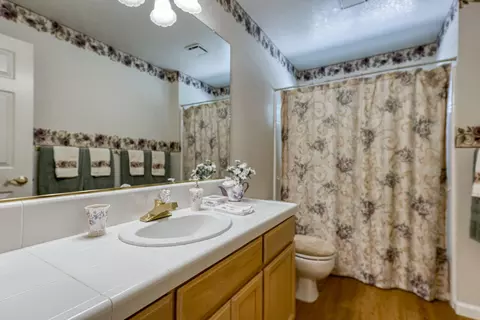 3813 Siskiyou St, Redding, CA 96001 photo 13