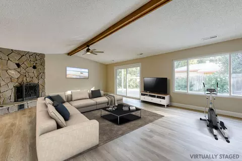 6925 Creekside St, Redding, CA 96001 photo 7