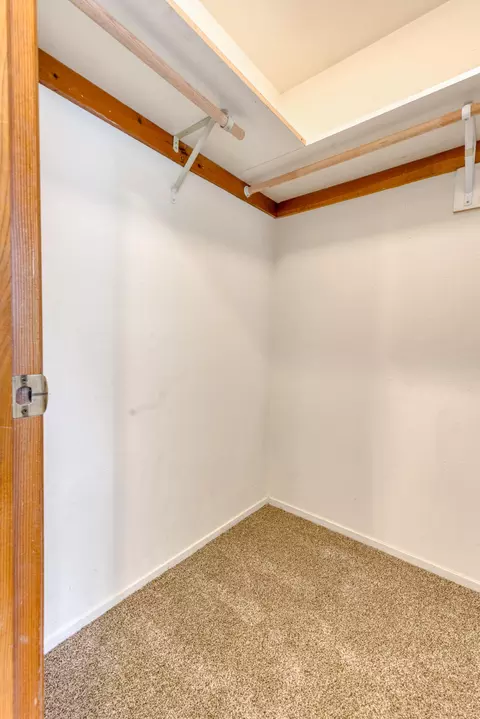 6925 Creekside St, Redding, CA 96001 photo 26
