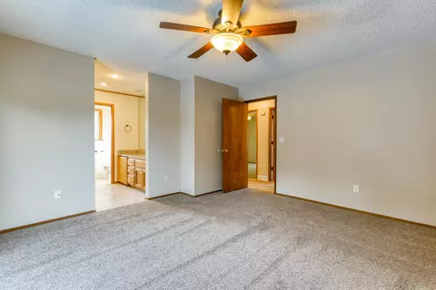 6925 Creekside St, Redding, CA 96001 photo 23