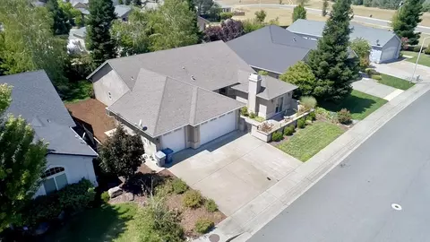 1352 Spanish Bay Dr, Redding, CA 96003 photo 42