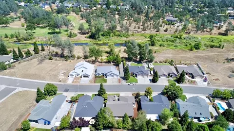 1352 Spanish Bay Dr, Redding, CA 96003 photo 44
