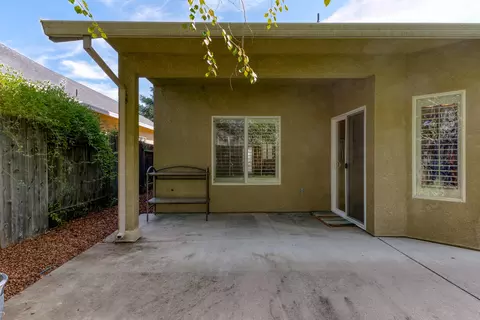 1352 Spanish Bay Dr, Redding, CA 96003 photo 10