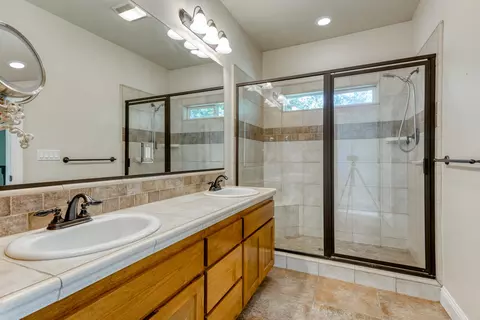 1352 Spanish Bay Dr, Redding, CA 96003 photo 35