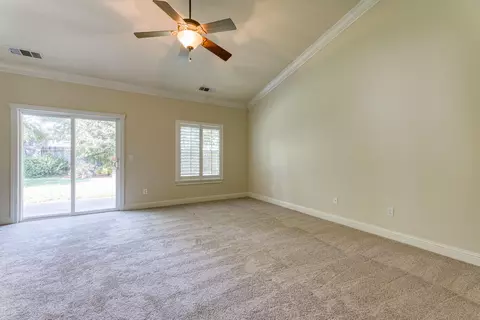 1352 Spanish Bay Dr, Redding, CA 96003 photo 31