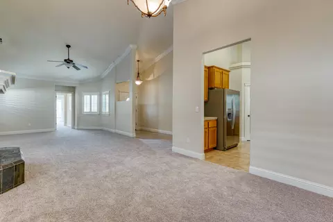 1352 Spanish Bay Dr, Redding, CA 96003 photo 16