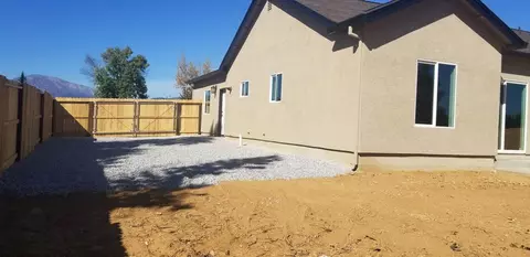 11363 Menlo Way, Redding, CA 96003 photo 23