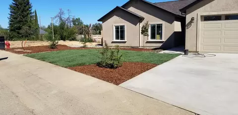 11363 Menlo Way, Redding, CA 96003 photo 2