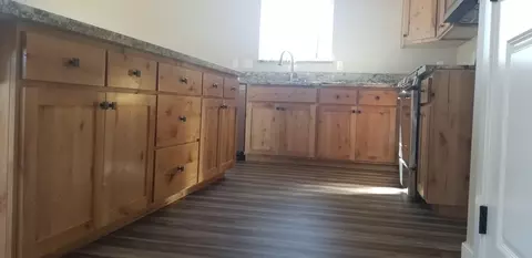 11363 Menlo Way, Redding, CA 96003 photo 7