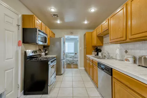 2434 Ramona Pl, Redding, CA 96002 photo 5